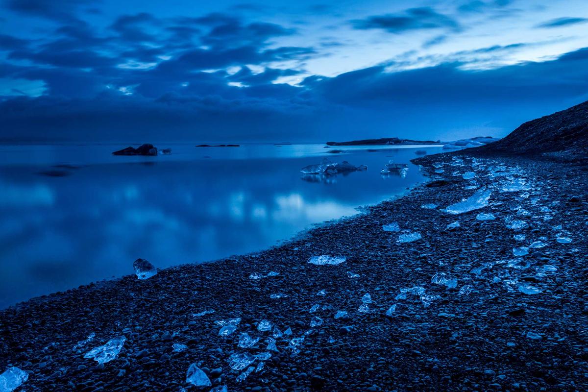 Papua: Empat tahanan politik Sorong divonis tujuh bulan penjara – ‘Mereka cuma antar surat, tapi dituduh berencana makar’